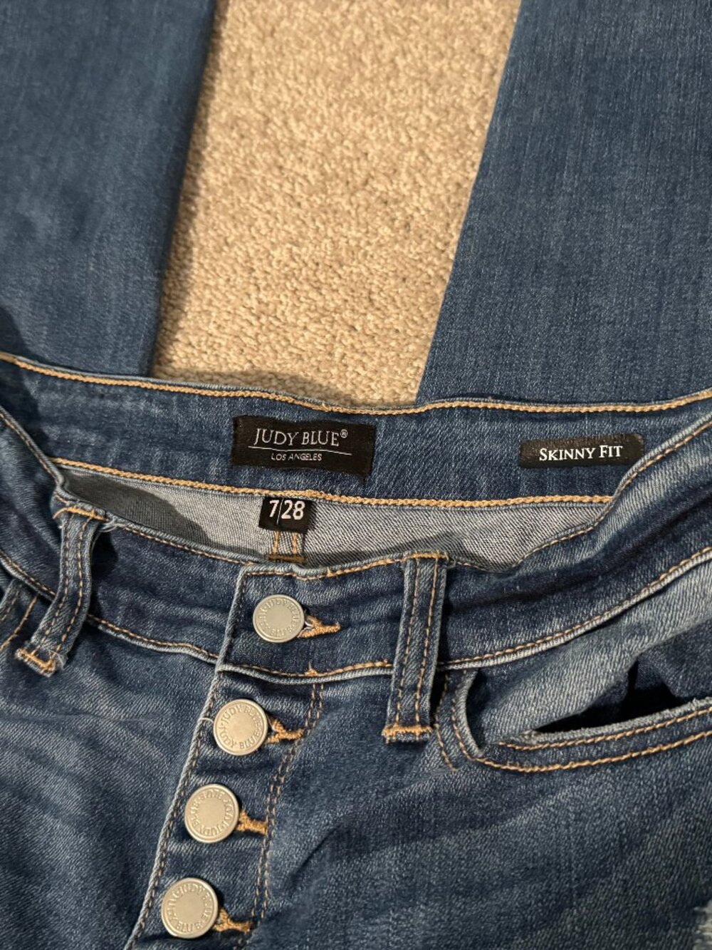Judy Blue High Rise Button Fly Destructed Medium Wash Jeans Size 7/28 (28x32) - Picture 13 of 13